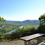 Weingut Mathy-schanz * Osann-Monzel